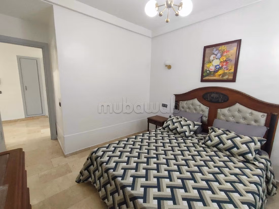 شقة جميلة للكراء بغوثي. 2 قطع رائعة. مفروشة