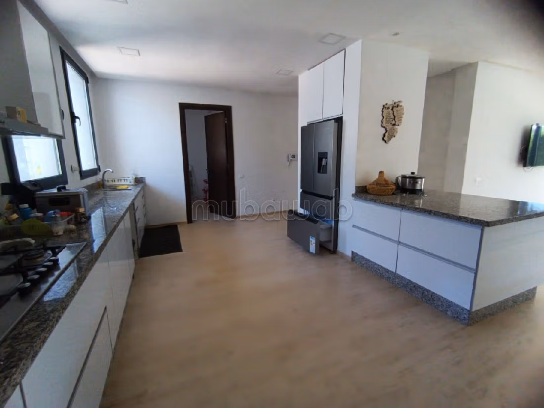 Luxury home for sale in Quartier Des Ambassades. 6 lovely rooms. Air conditioning and swimming pool. 