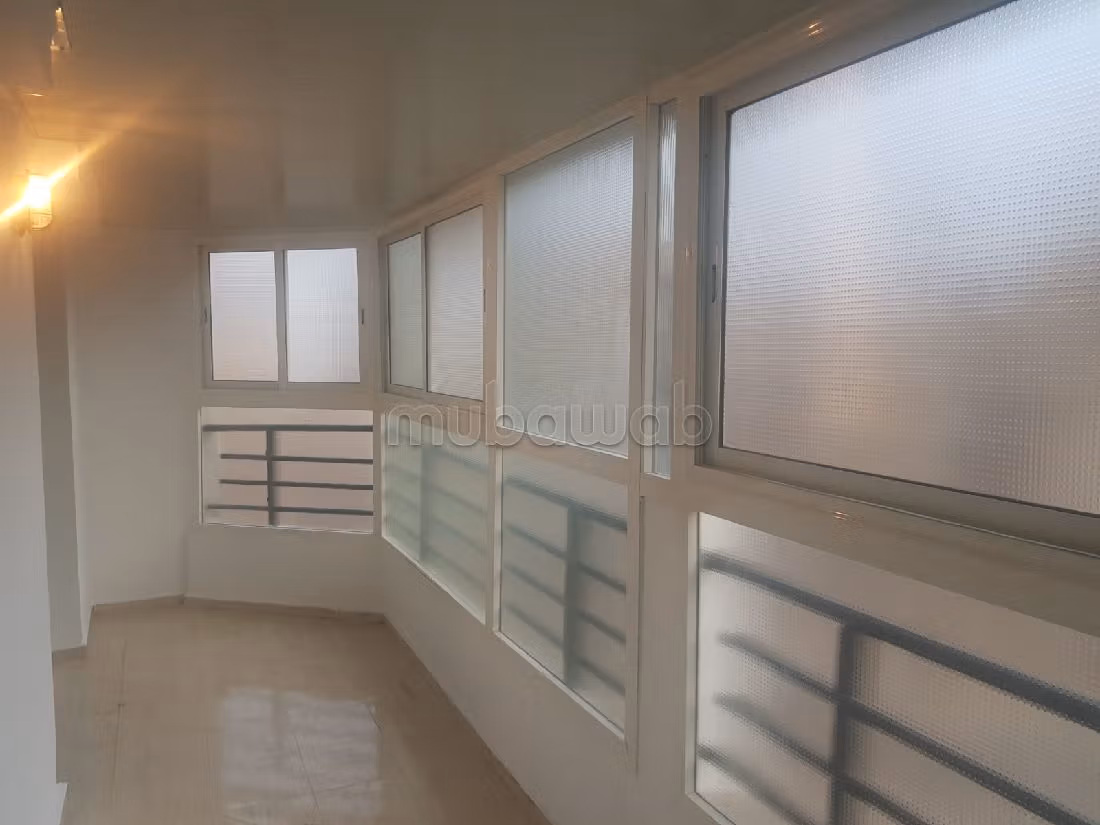 Une Appartement Meublé à vendre à Roche Noire