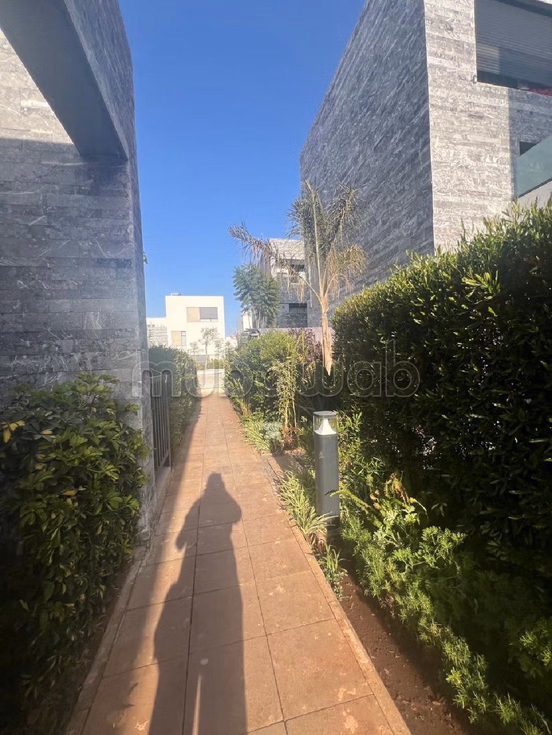 Studio Rez de jardin à louer à Bouskoura