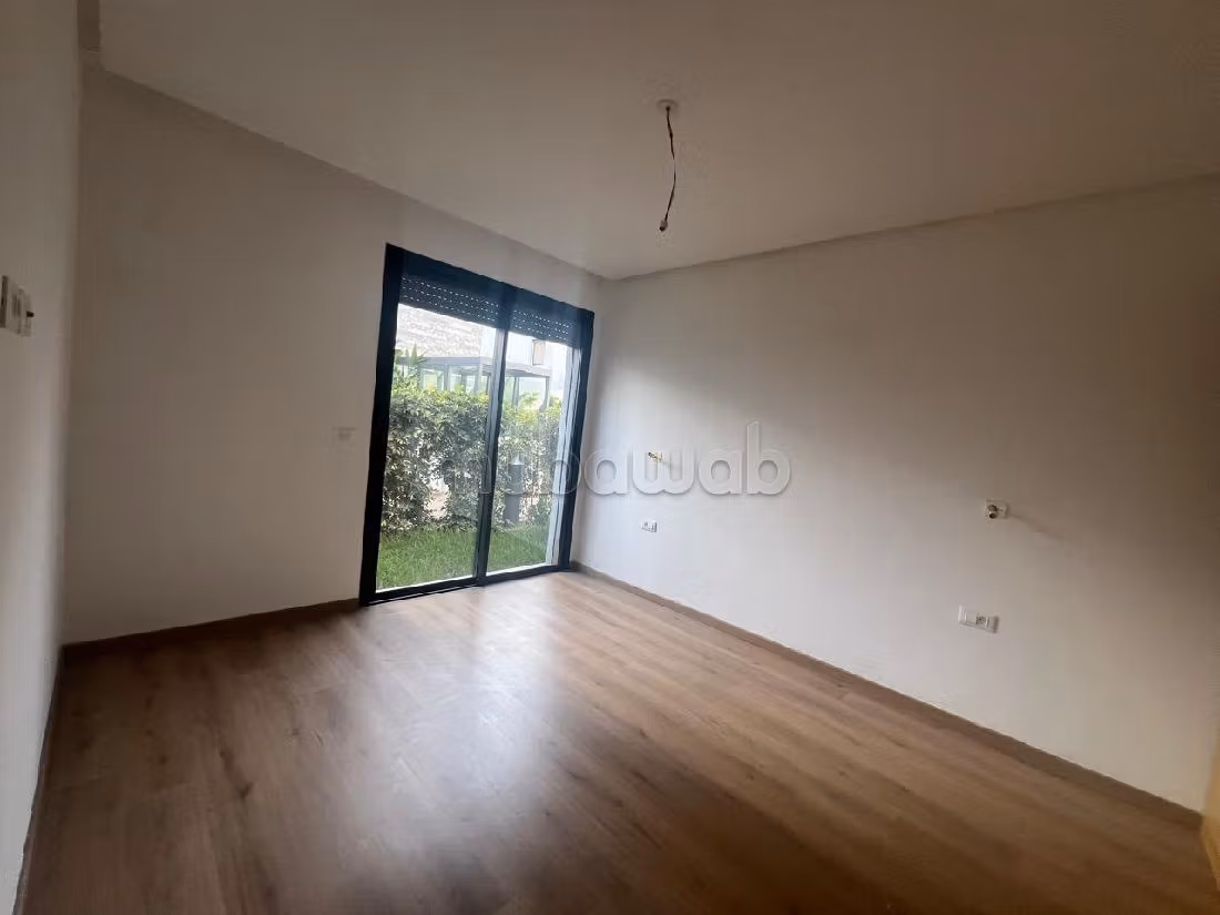 Studio Rez de jardin à louer à Bouskoura — 3
