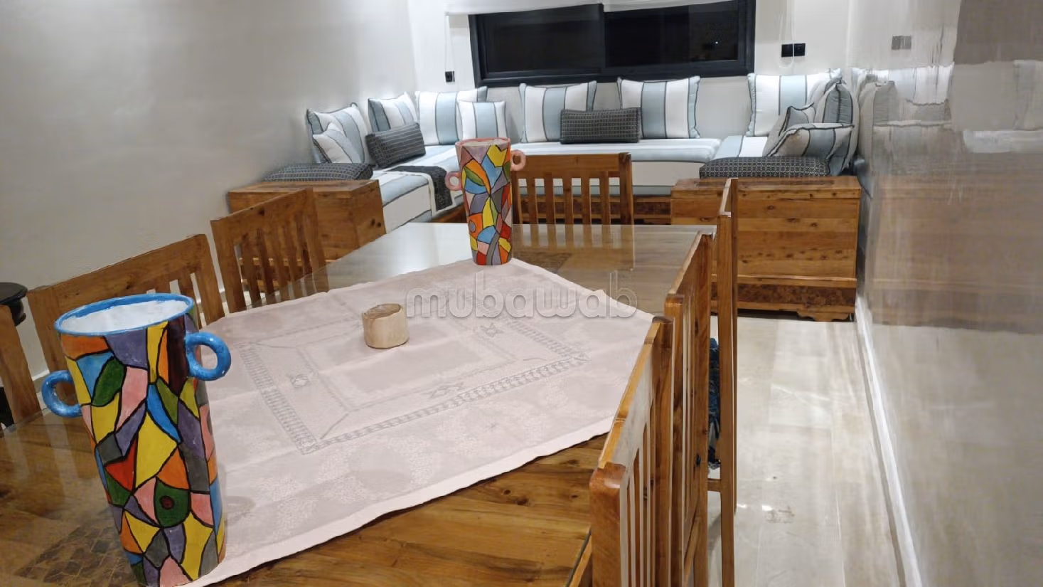 Rent an apartment in Quartier du Parc. Large area 116 m². Cellar. 