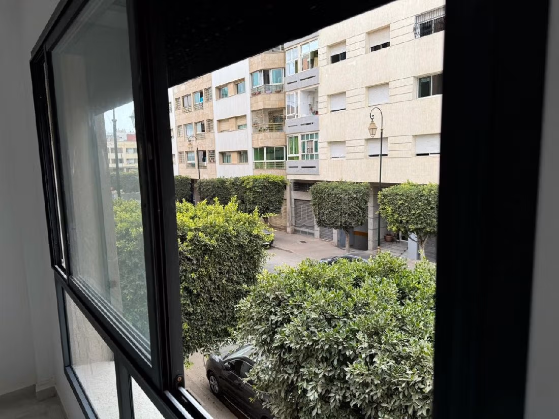 Sell apartment in L'Ocean. Total area 78 m². Built-in oven. 