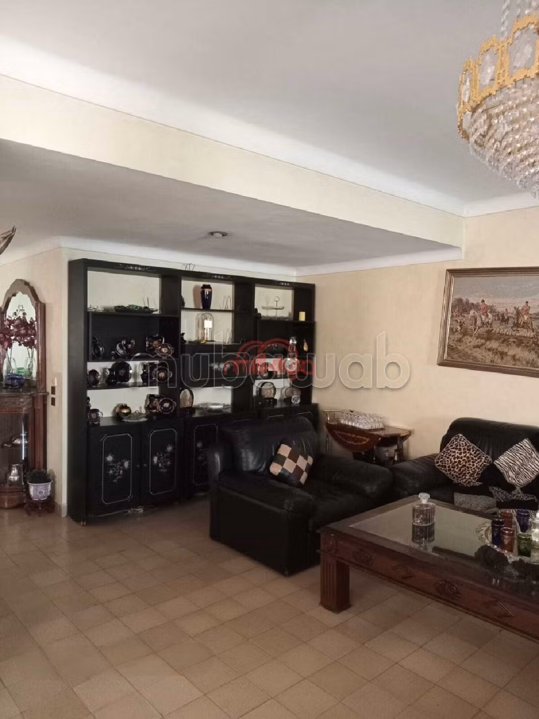 Vendita di uno splendido appartamento a Ain Borja. Superficie di 180 m²