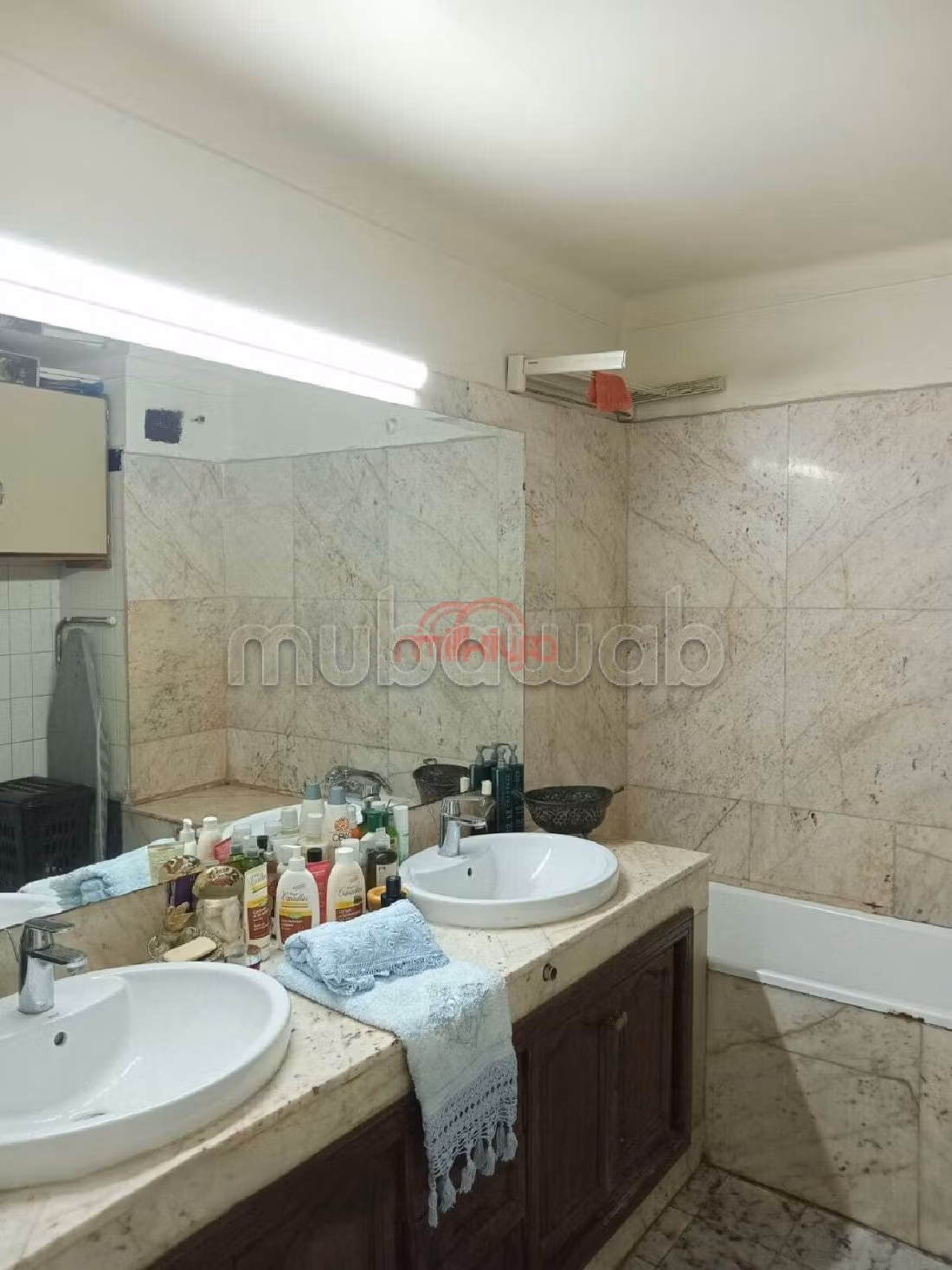 Vendita di uno splendido appartamento a Ain Borja. Superficie di 180 m²