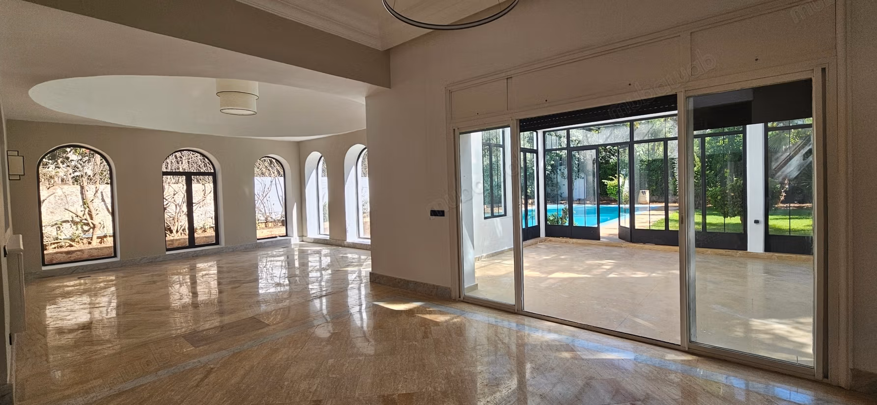 Superbe villa 4CH 1000 m2 avec piscine Californie