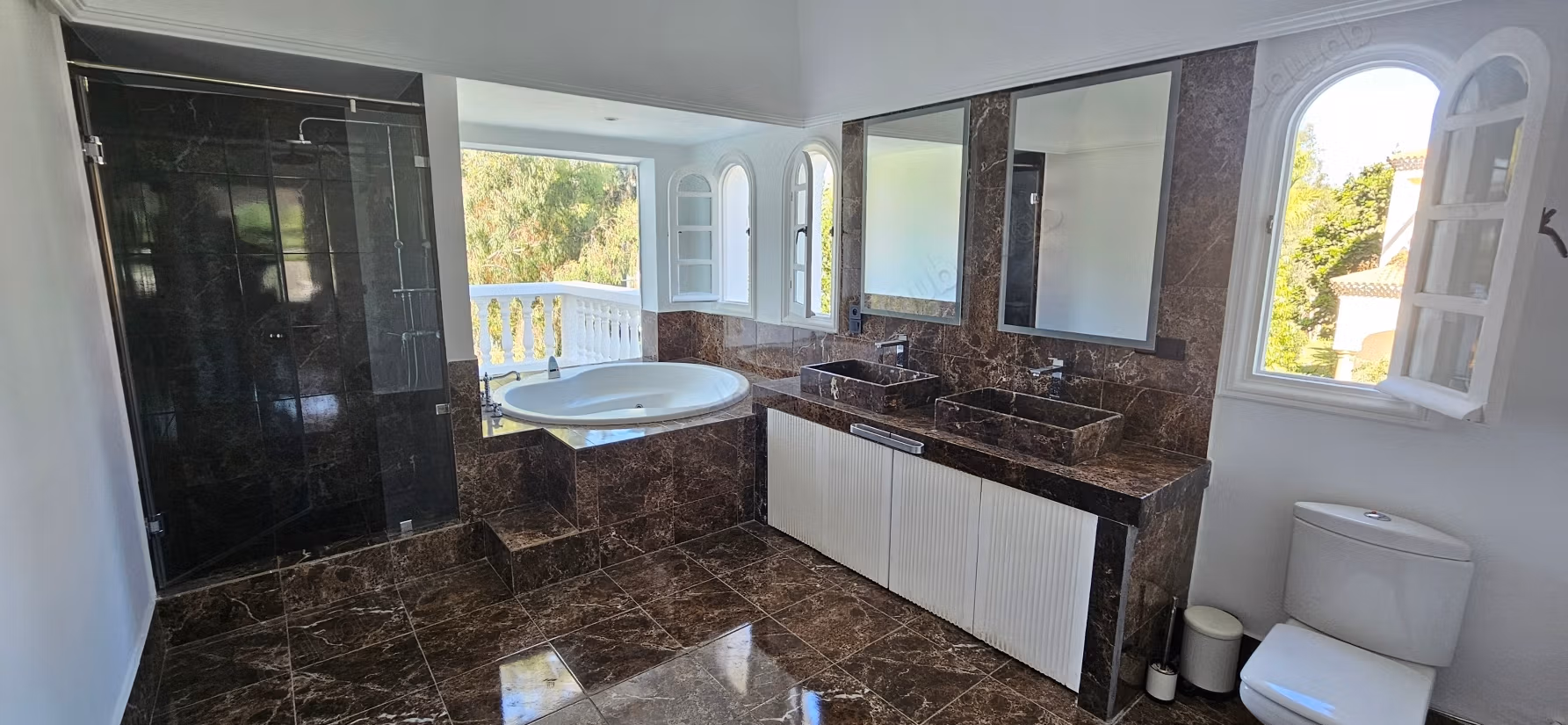 Superbe villa 4CH 1000 m2 avec piscine Californie