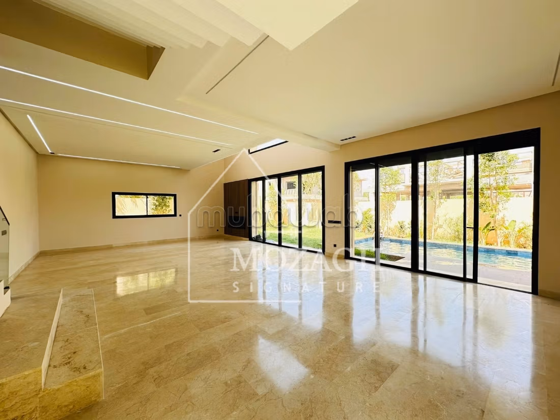 Magnifique villa moderne piscine privée à Targa