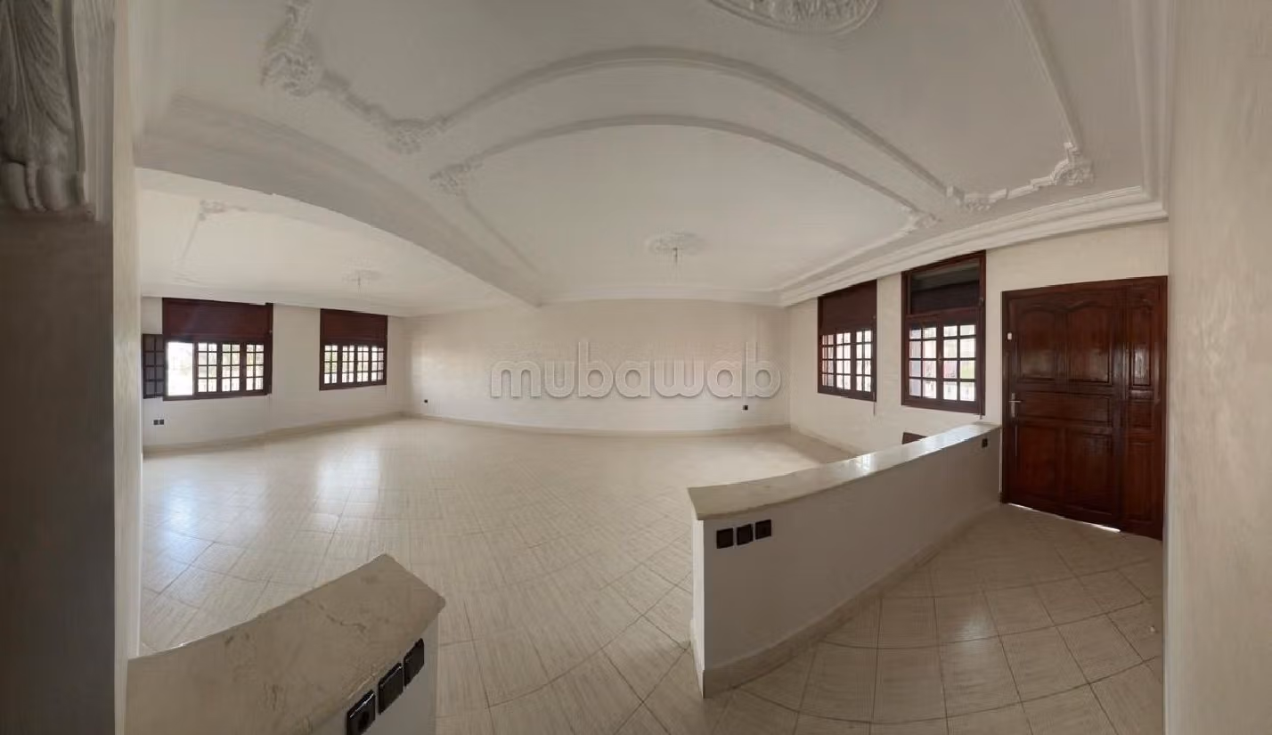 Vente villa à Dar Bouazza. Rénovée en Juillet