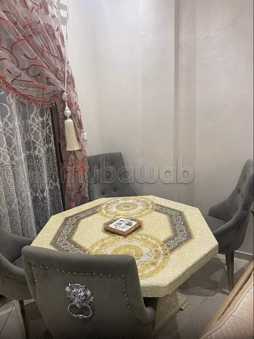 Appartamento da acquistare a La Ville Haute. 3 camere. 