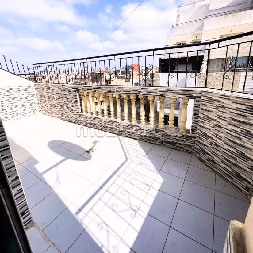 Find an apartment to buy in Ancienne Medina. Area of 88 m²