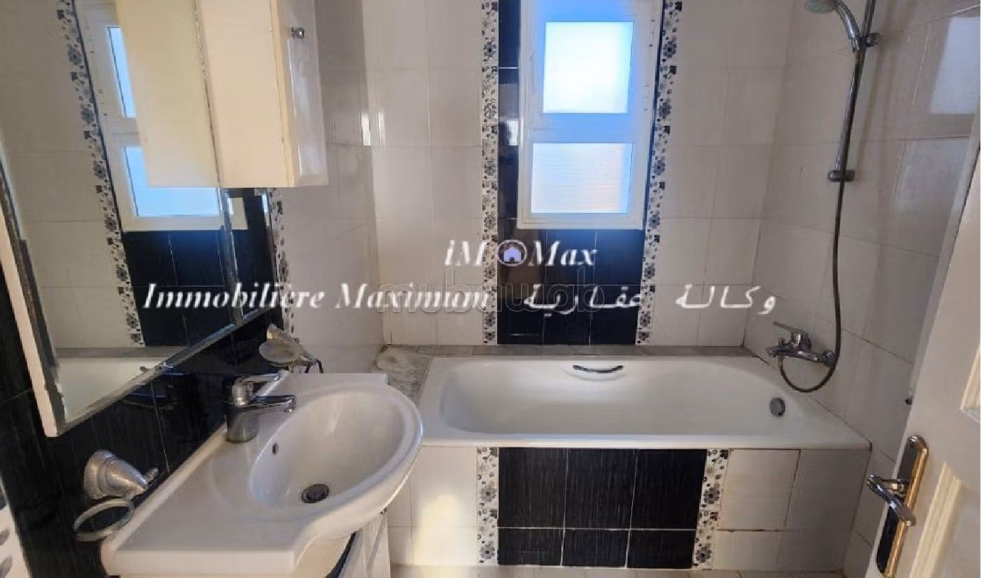 Belle villa meublée avec piscine à Yasmin Hammamet
