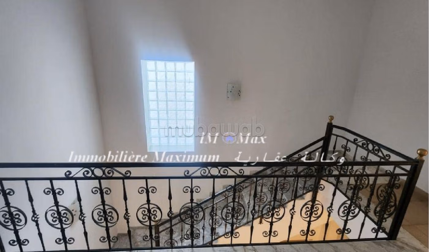 Belle villa meublée avec piscine à Yasmin Hammamet