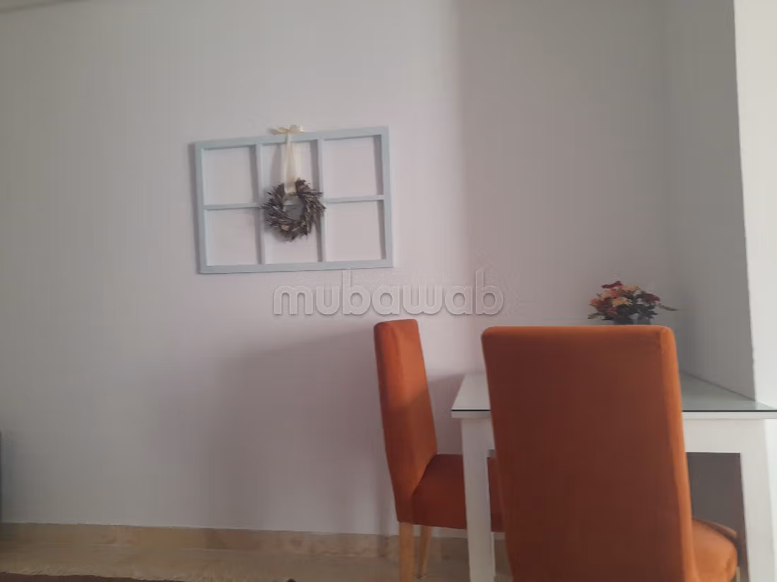 Affitto di uno splendido appartamento a Sidi Daoued. Superficie totale 79 m². Ammobiliato