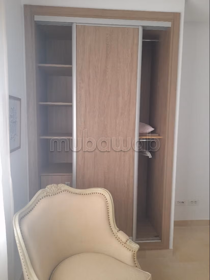 Affitto di uno splendido appartamento a Sidi Daoued. Superficie totale 79 m². Ammobiliato