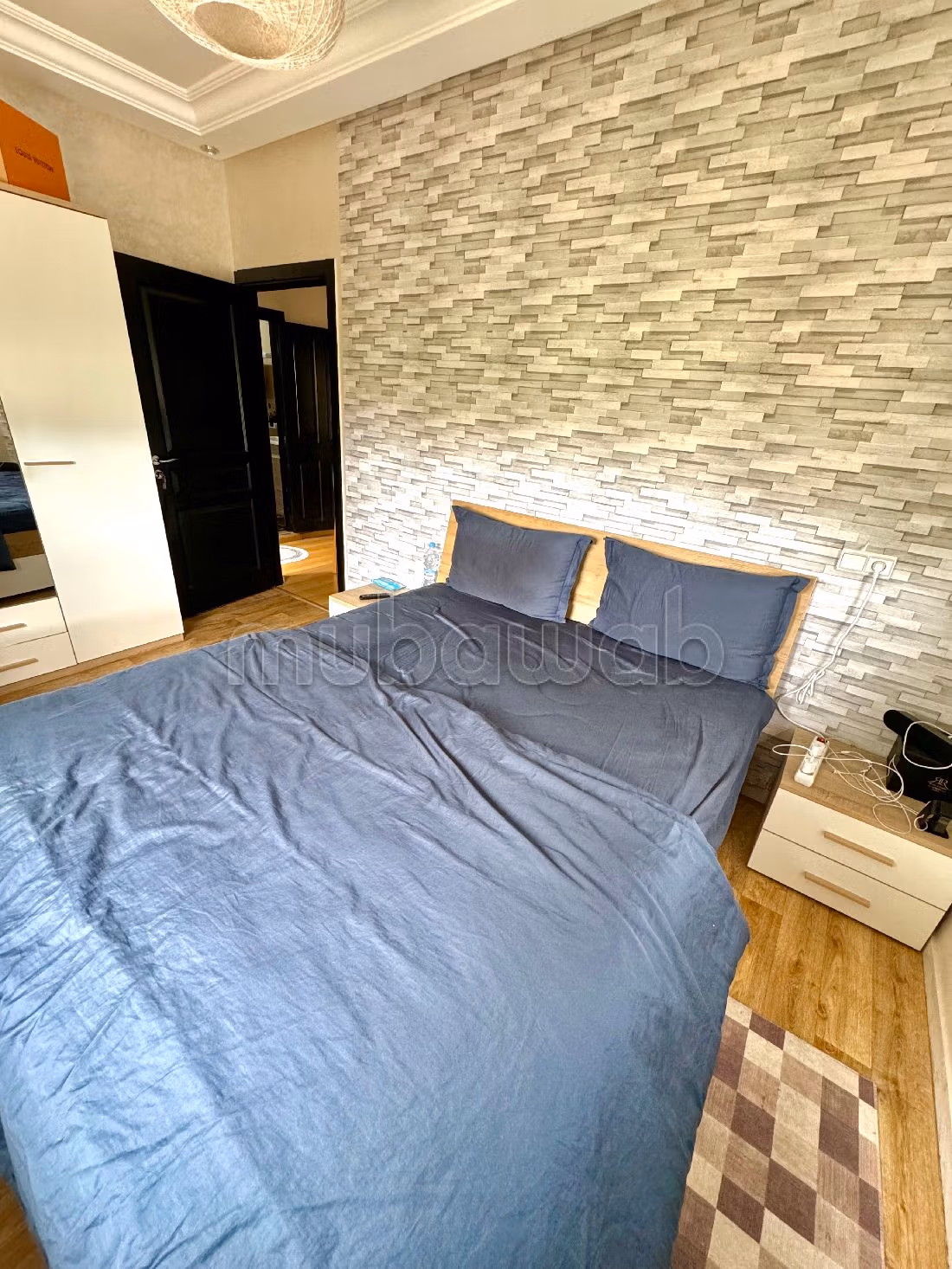 Alquila este piso en Belkhir. 2 hermosas habitaciones. Mobiliario.