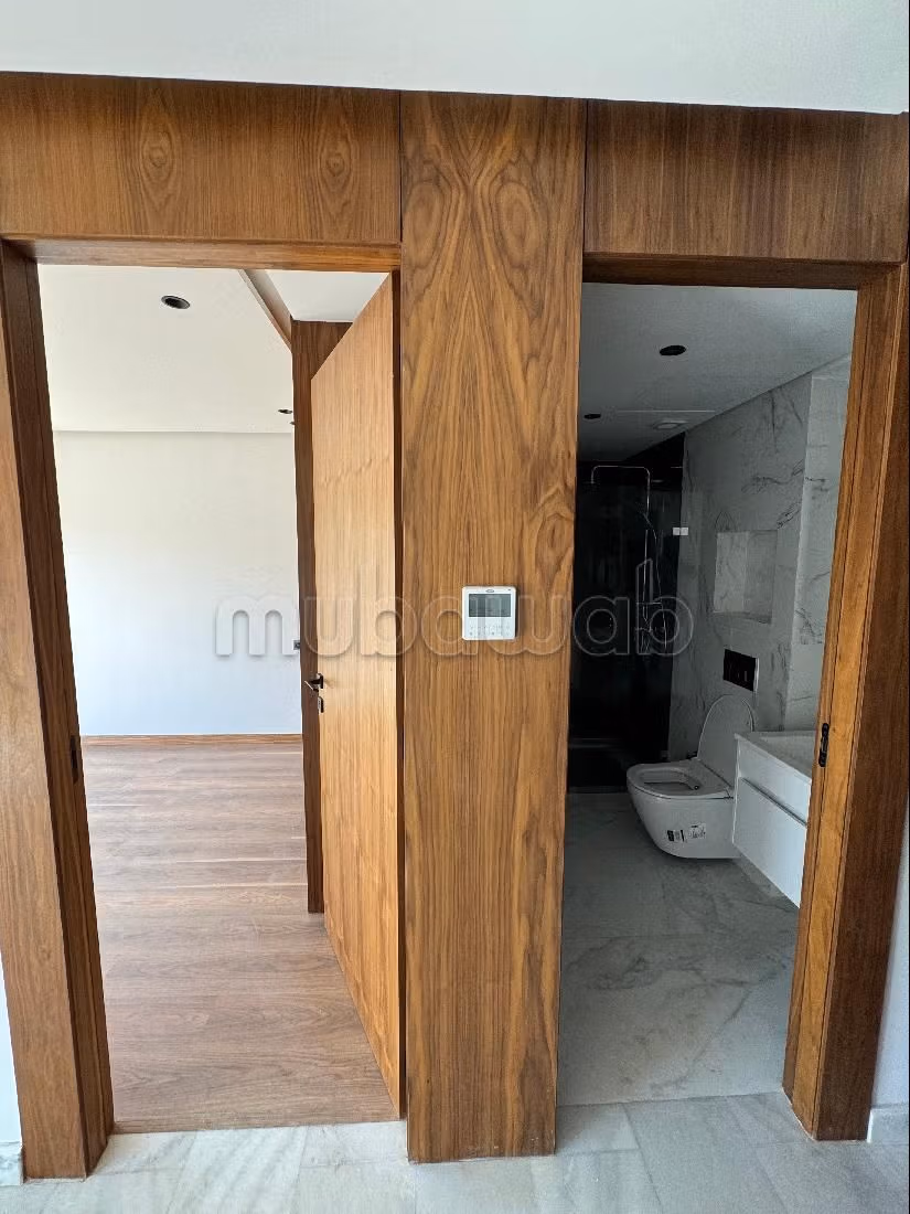 Studio premium à saisir