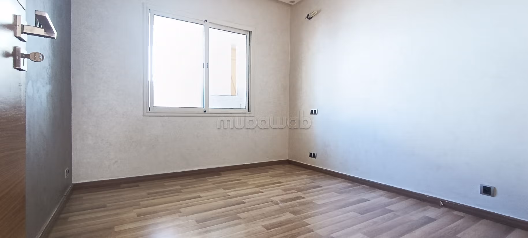 Appartamento in affitto a CIL (Hay Salam). Superficie di 130 m². Ascensore e posto auto.