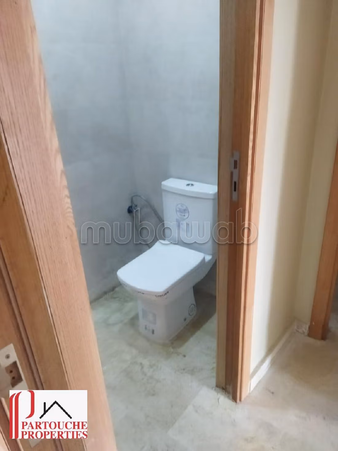 2ch usage bureaux Zerktouni face aux Twins 10,5kHT