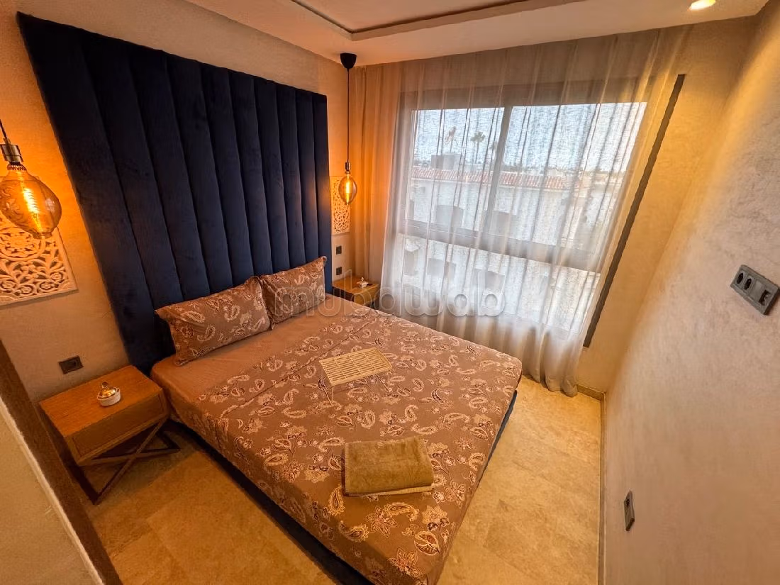 Location saisonnière à Les Hôpitaux. 1 belle chambre. Porte sécurisée et chauffage central