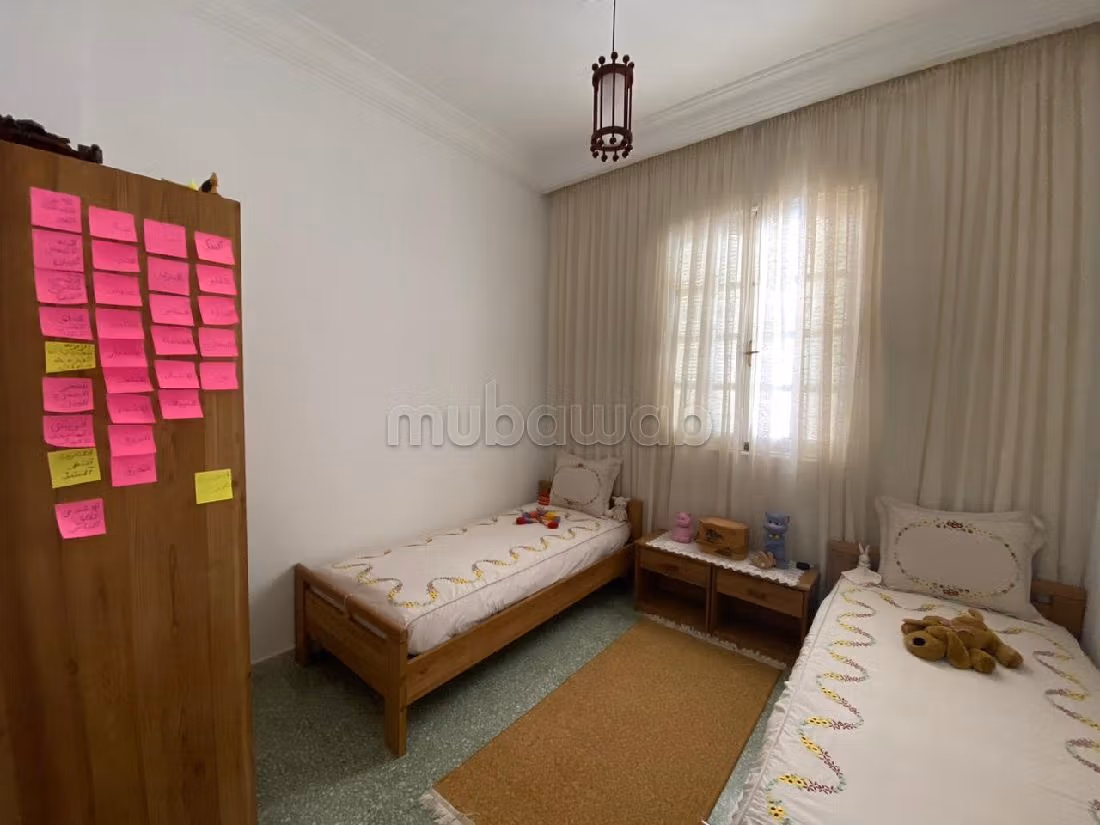 Luxury villa for sale. Small area 463 m². Air-conditioned. 