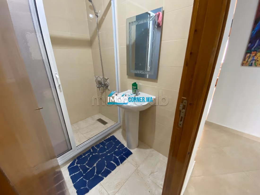 Charmant appartement situé dans une résidence sécurisée à Mesnana tanger