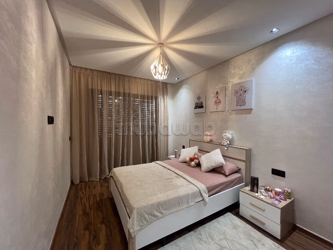 Apartment for rent in Ville Verte. 3 beautiful rooms. Storage unit.