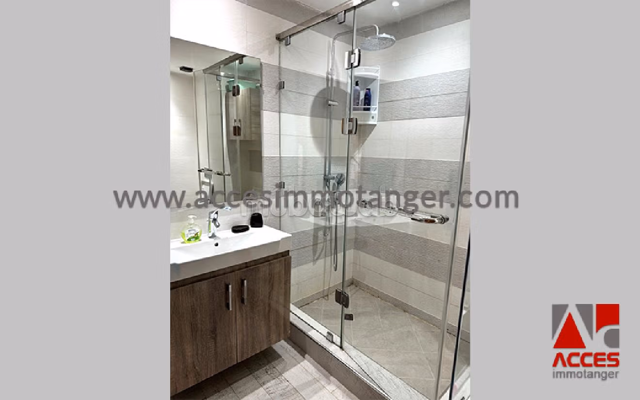 Nu huren: appartementen in Malabata. 3 Ruimtes. Volledig gemeubileerd. 