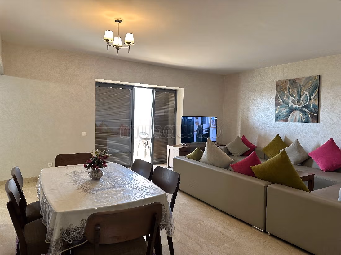 Appartements à louer à Founti. Surface totale 95 m². Jardin et terrasse