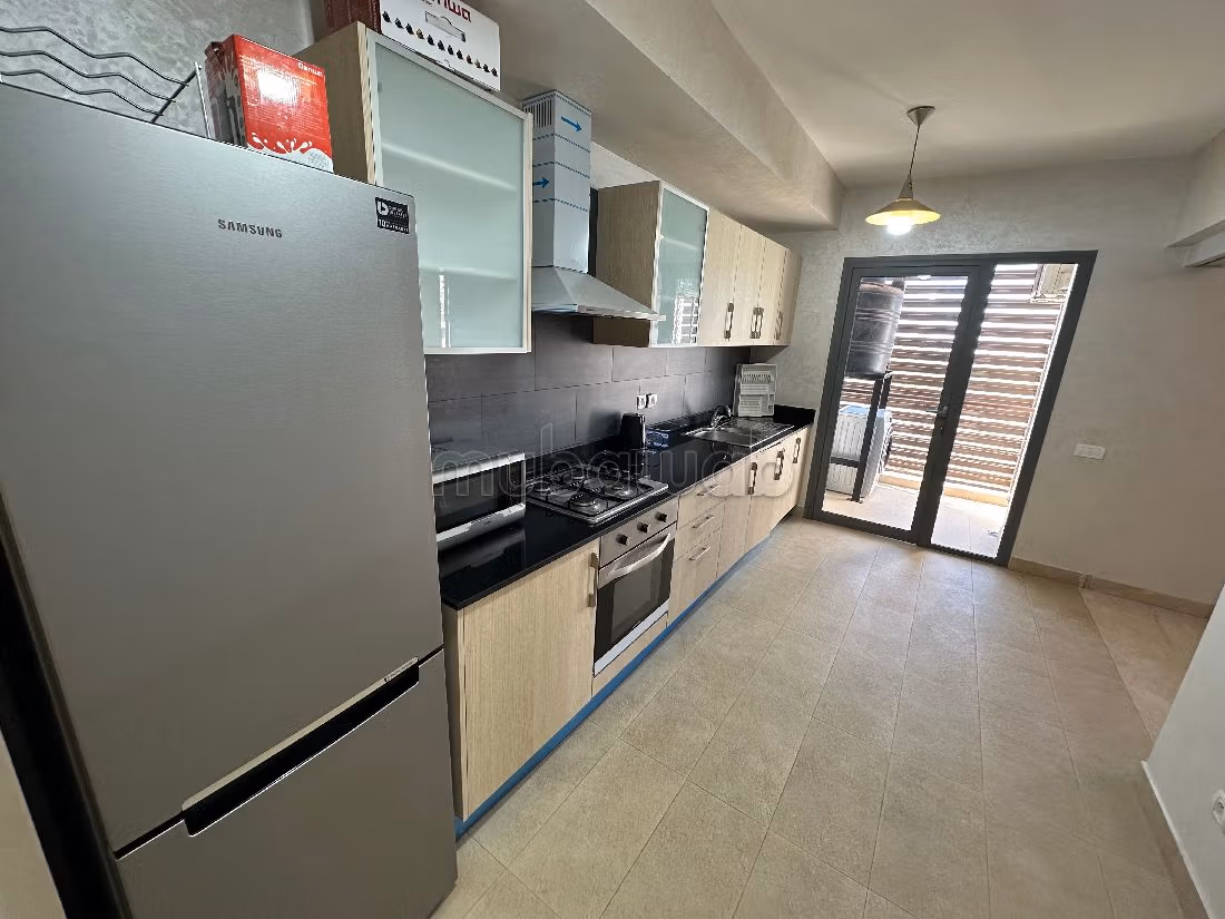 Appartements à louer à Founti. Surface totale 95 m². Jardin et terrasse
