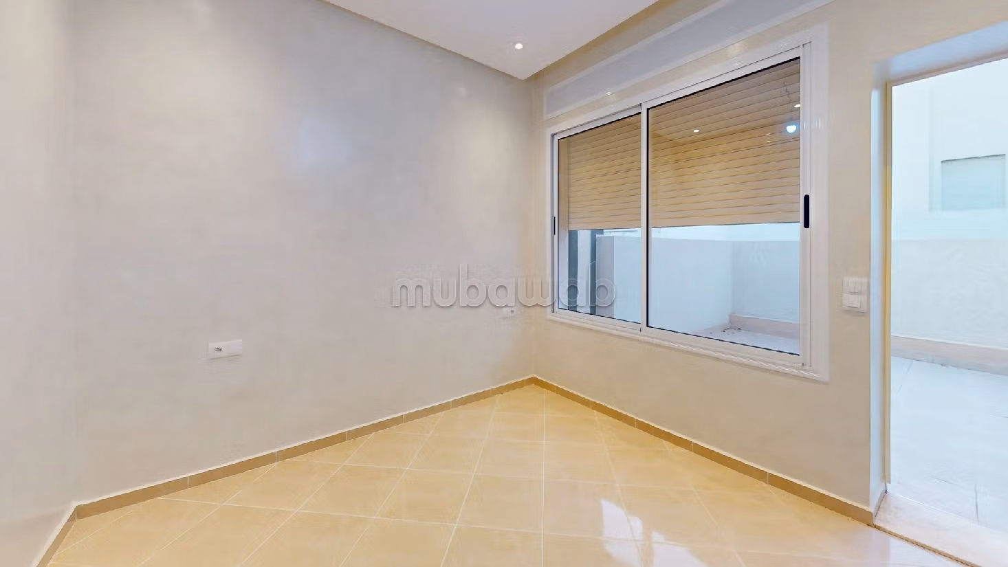 Villa de alto standing en venta en Route Nationale Assilah. Superficie 286 m². Mobiliario nuevo