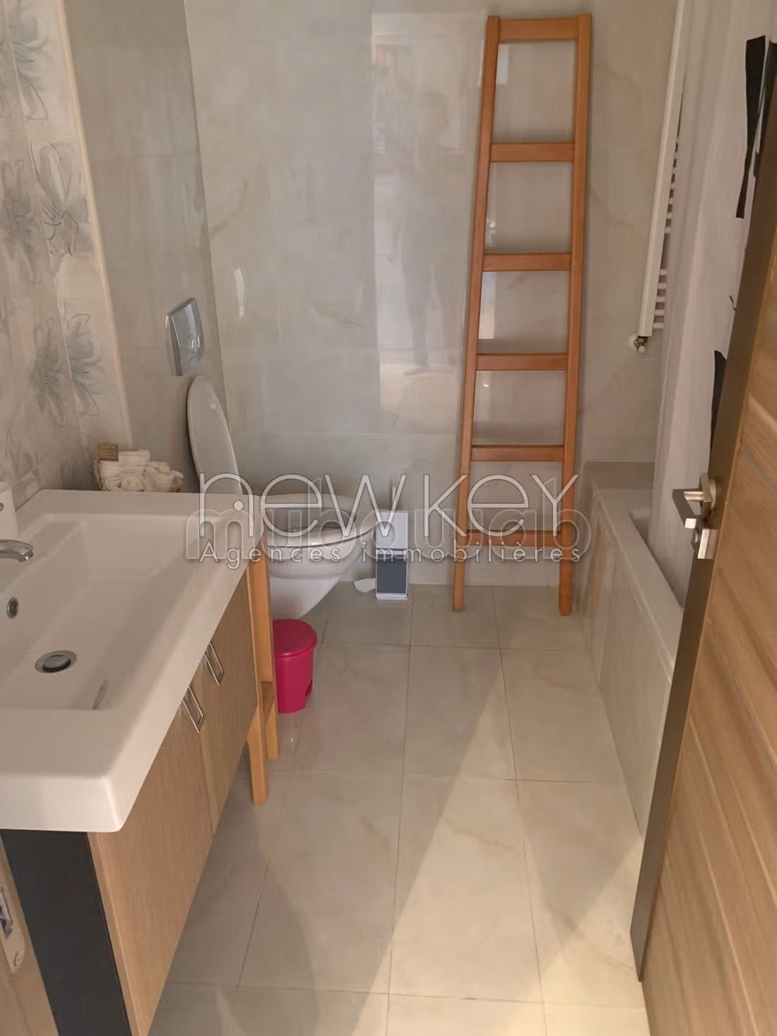 Appartamento da acquistare a Les Jardins de Carthage. Superficie di 90 m². Posto auto e giardino