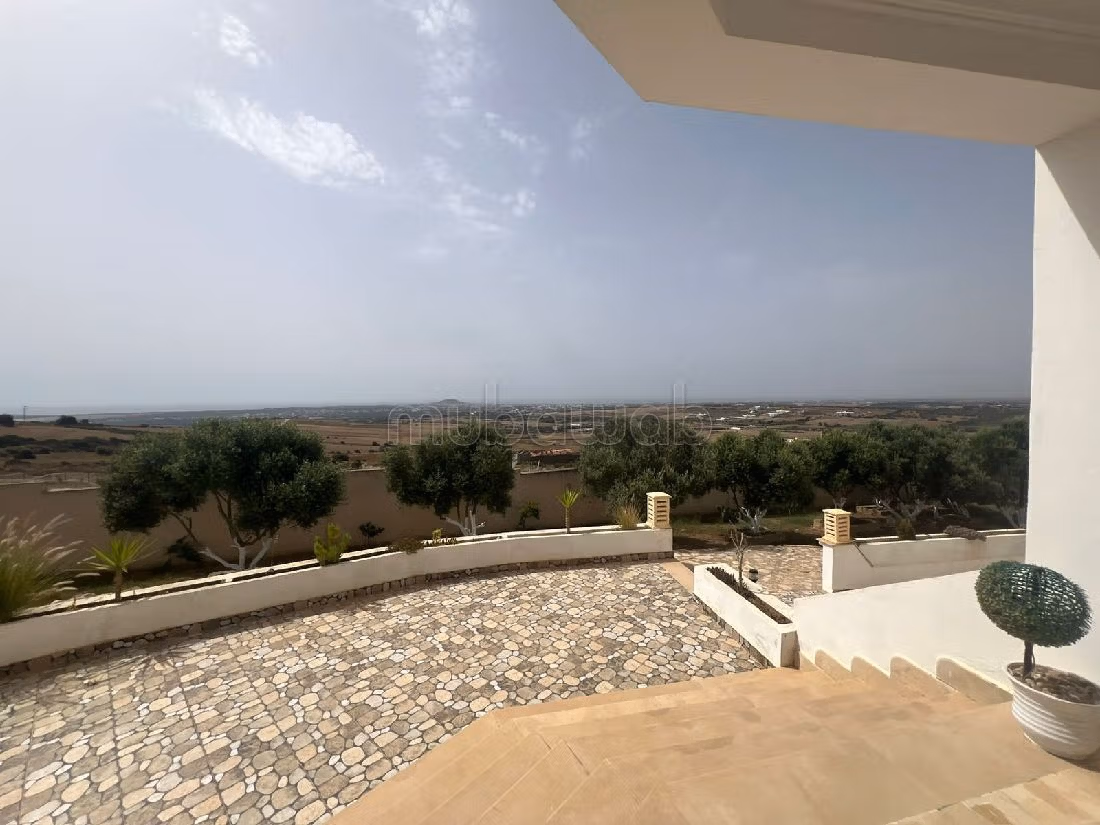 Villa à Vendre à Tamezrat Kélibia sur la colline