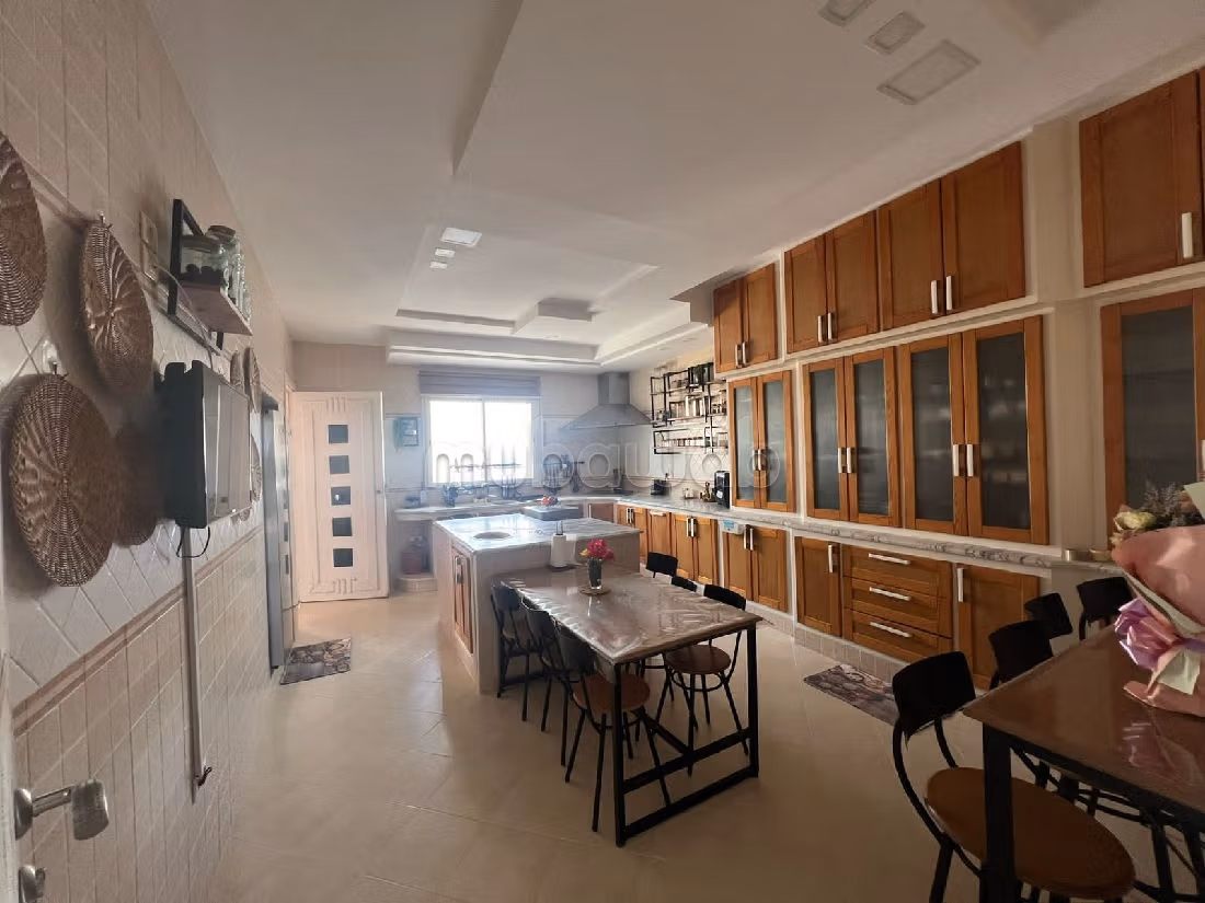 Villa à Vendre à Tamezrat Kélibia sur la colline