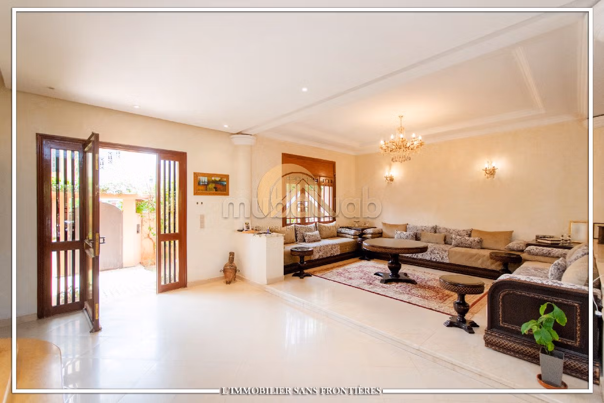 Villa de alto standing en alquiler en Hay Targa. 5 bonitas habitaciones. Antena parabólica y puerta blindada