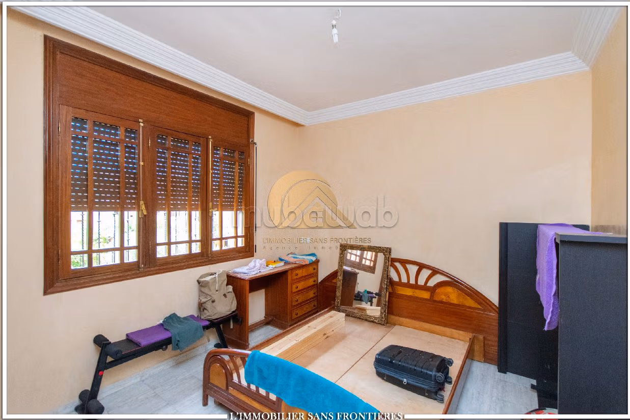 Villa de alto standing en alquiler en Hay Targa. 5 bonitas habitaciones. Antena parabólica y puerta blindada