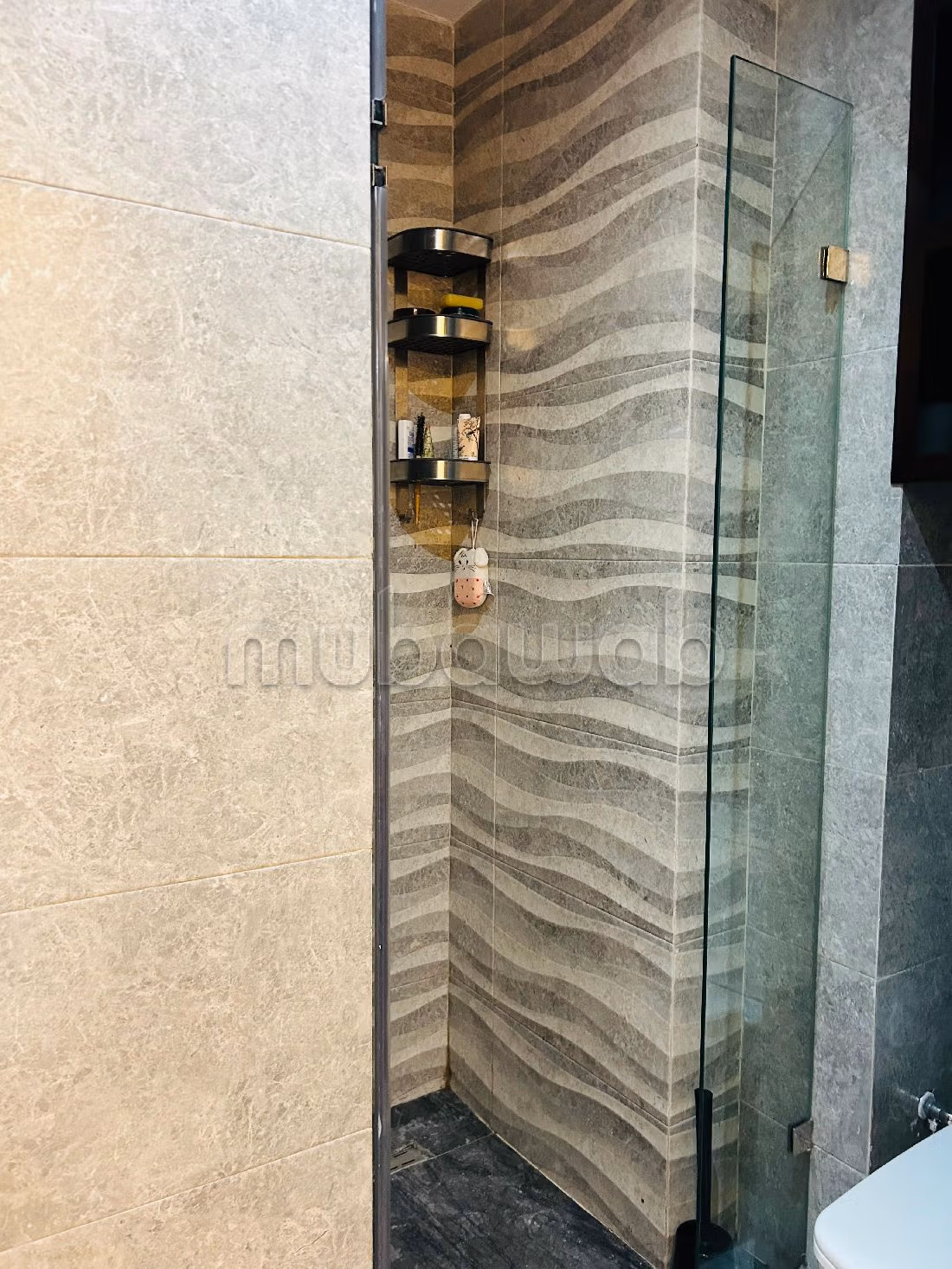 Bellissimo appartamento in affitto a Mandarona. 4 ampi locali. Con ascensore