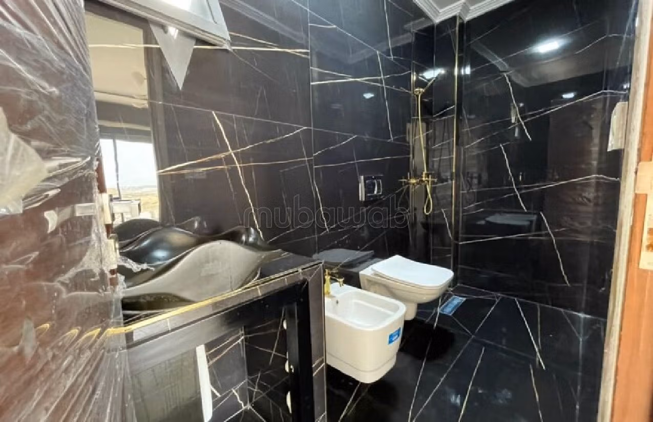 Maestosa villa in affitto a Cap Spartel. Superficie 580 m². Porta blindata, salotto marocchino