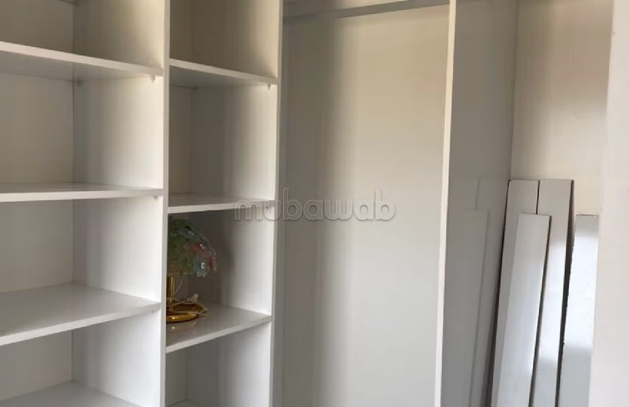 Maestosa villa in affitto a Cap Spartel. Superficie 580 m². Porta blindata, salotto marocchino