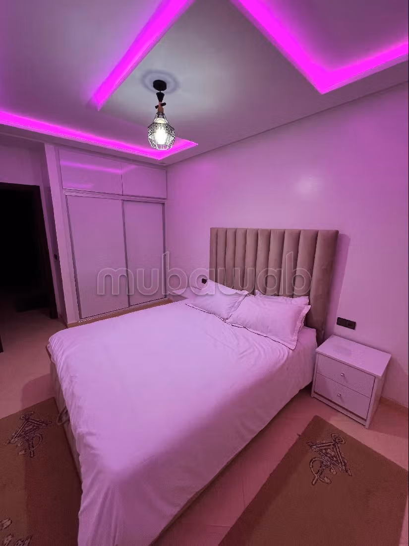 Very nice apartment for rent in Hay Al Farah. 3 lovely rooms. Storage unit. 