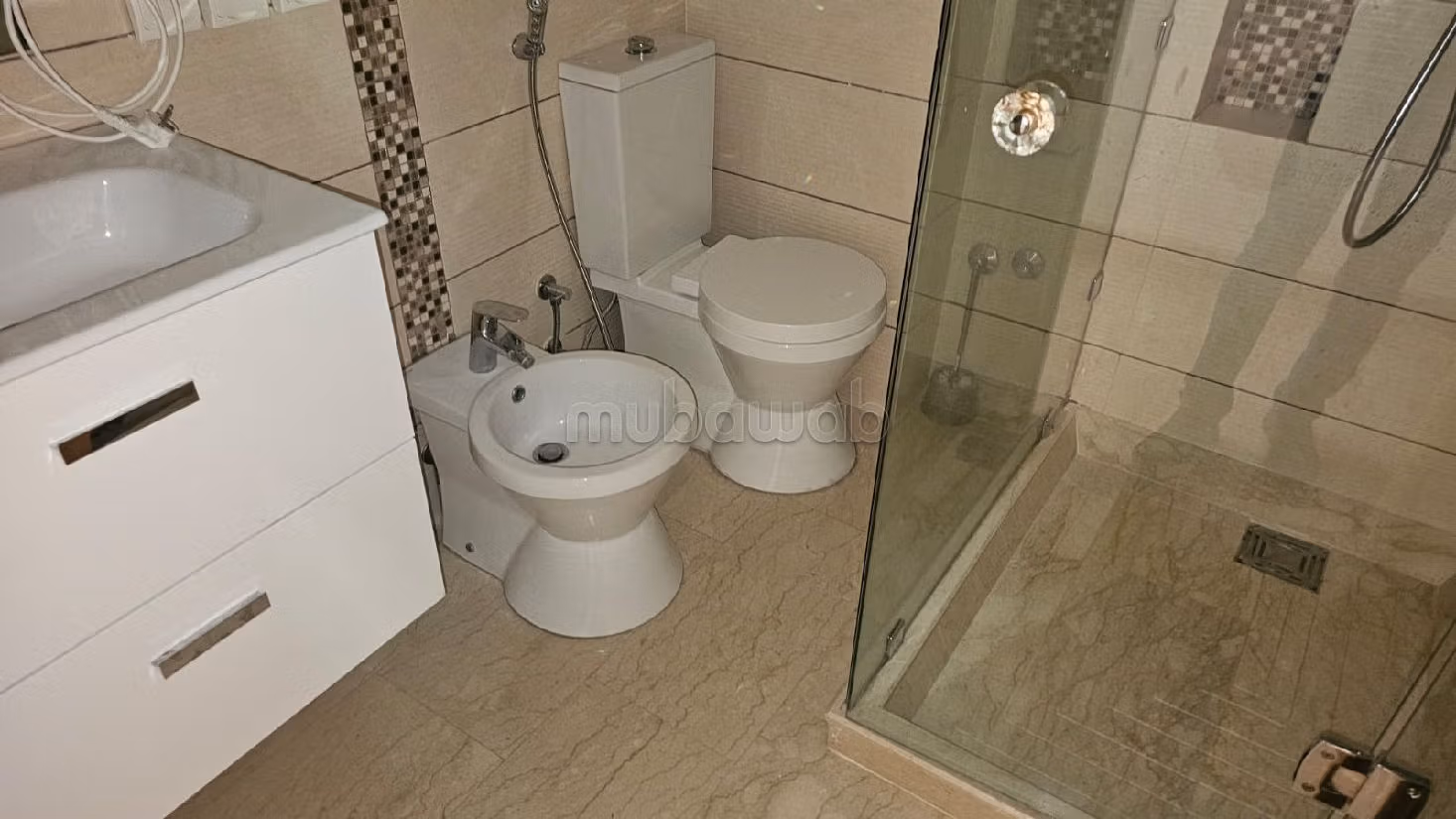 Great apartment for rent in Agdal. 3 large living areas. With lift and terrace