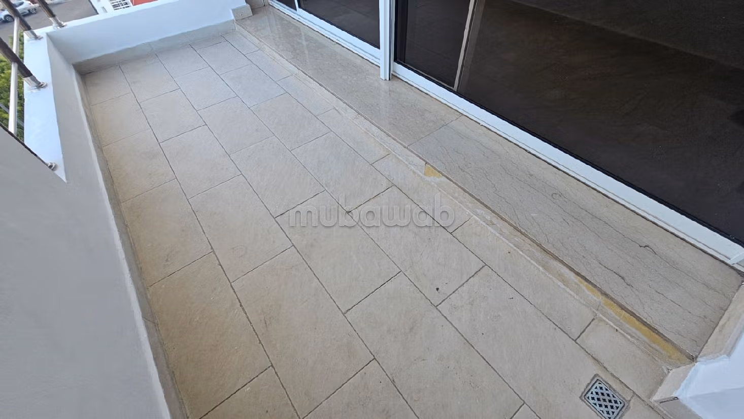 Great apartment for rent in Agdal. 3 large living areas. With lift and terrace