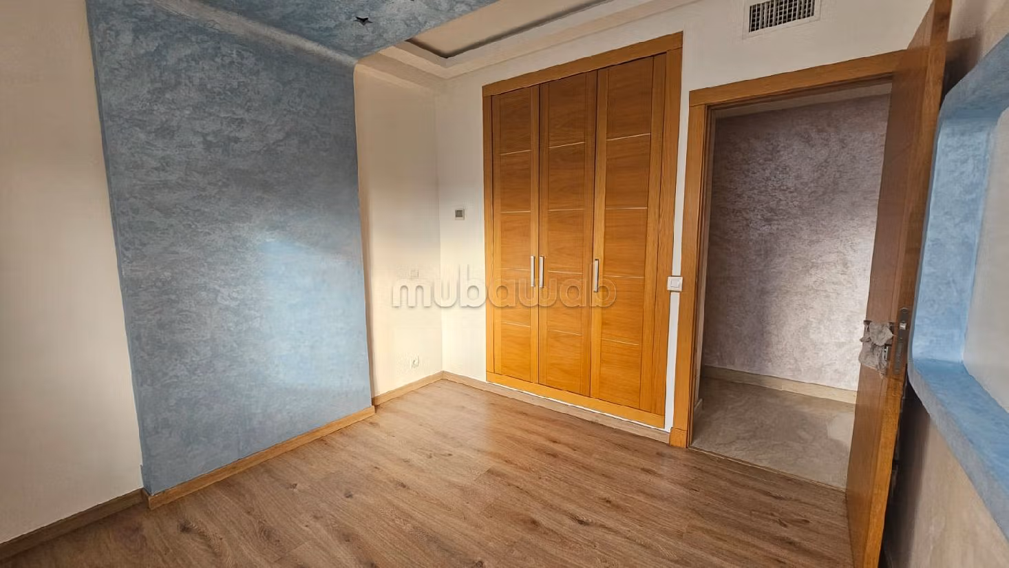 Great apartment for rent in Agdal. 3 large living areas. With lift and terrace