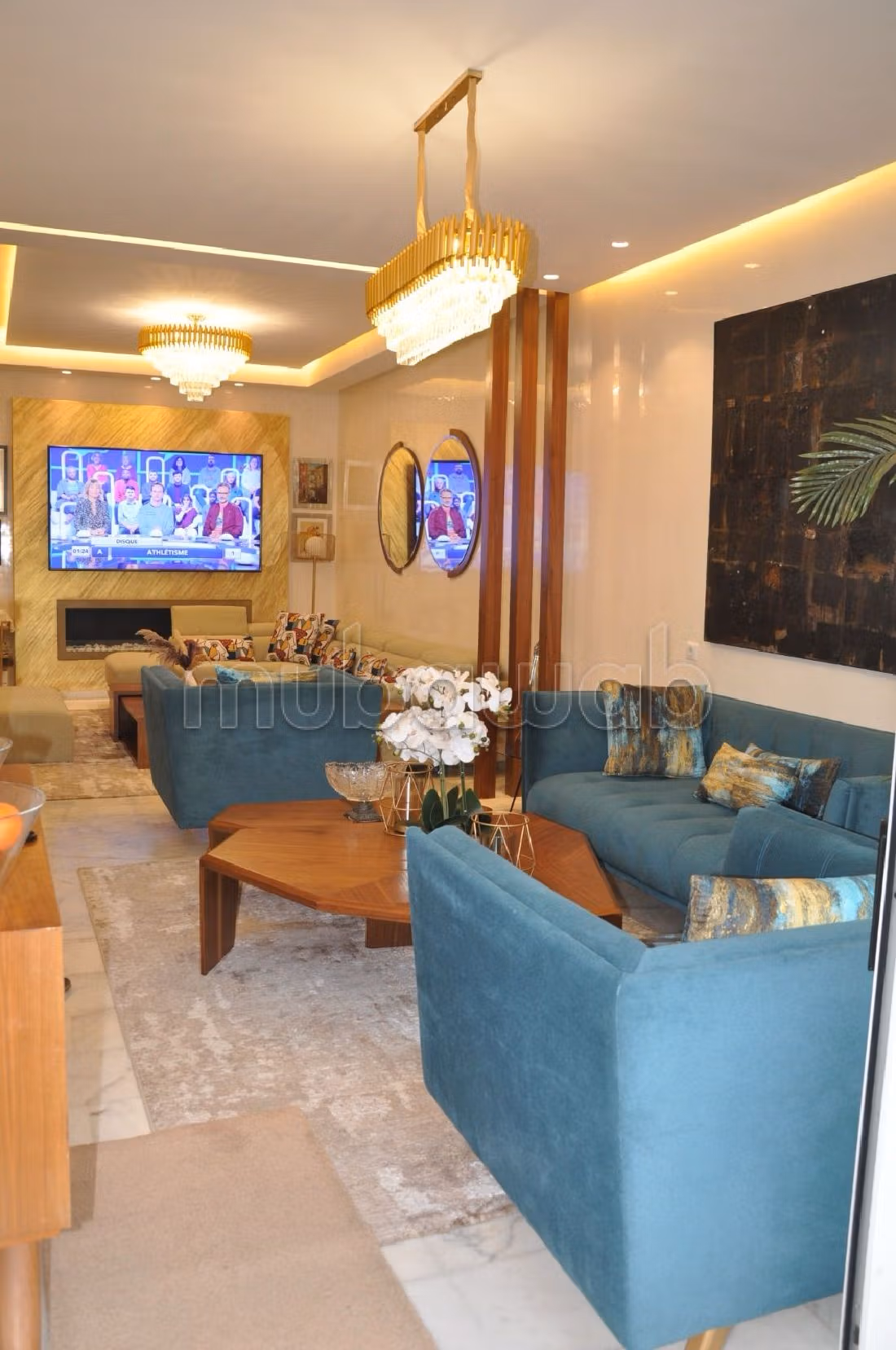 Splendido appartamento da acquistare. Superficie 170 m². Impianto di aria condizionata e piscina. 