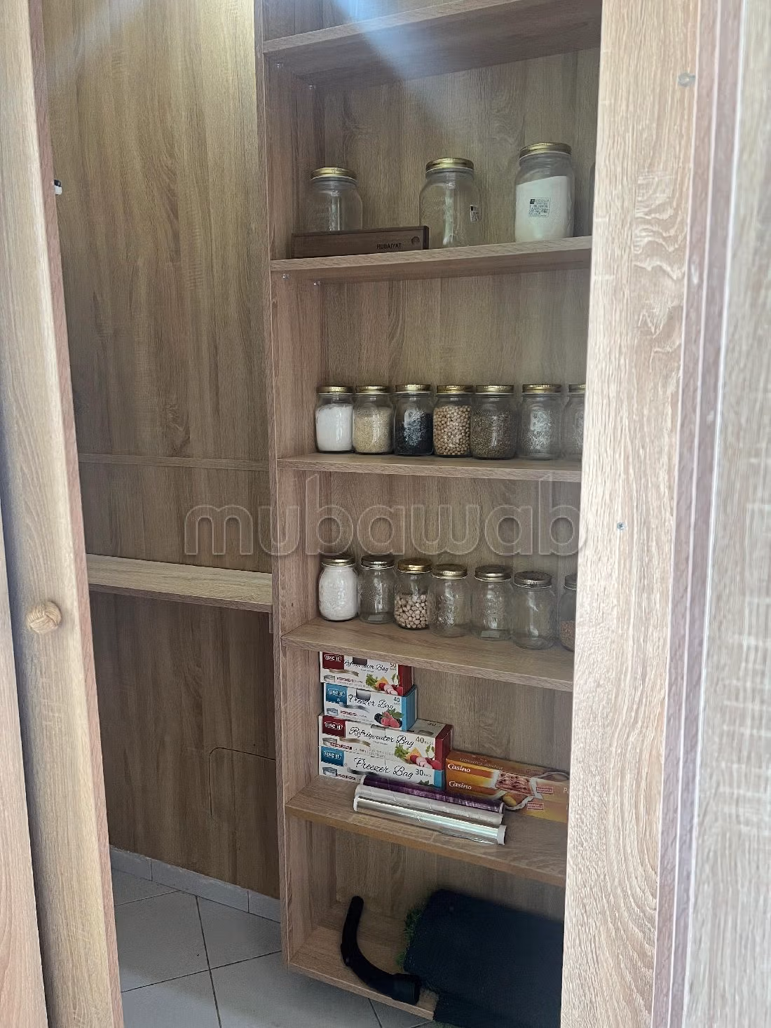 شقة للإيجار ب العرفان. 3 قطع. مفروشة