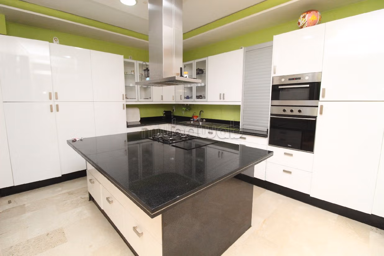 منزل ممتاز للبيع ب فونتي العليا. 4 غرف رائعة. صالون مغربي أصيل. 