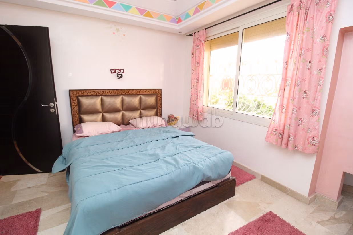 منزل ممتاز للبيع ب فونتي العليا. 4 غرف رائعة. صالون مغربي أصيل. 