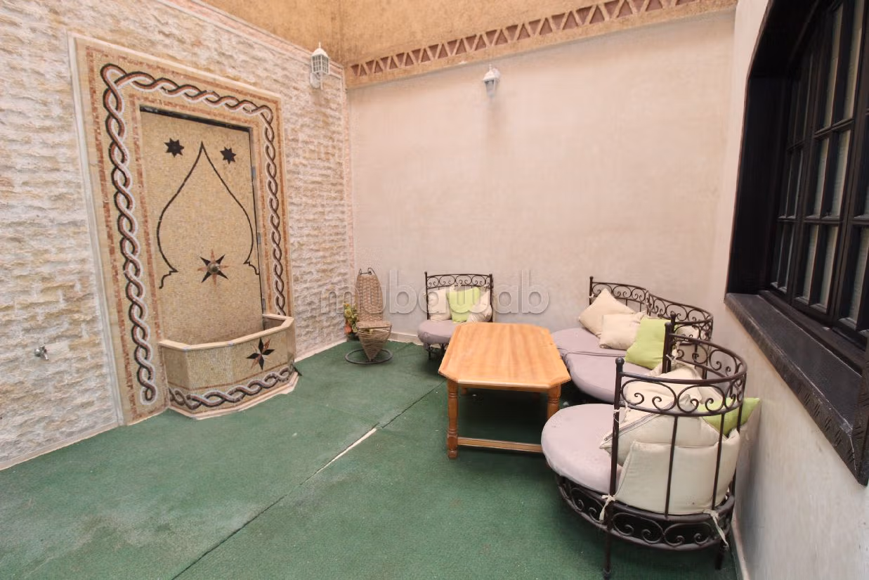 منزل ممتاز للبيع ب فونتي العليا. 4 غرف رائعة. صالون مغربي أصيل. 