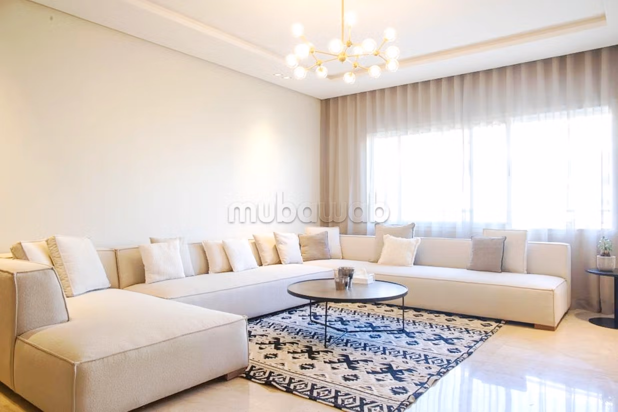 Splendido appartamento in affitto a Ain Diab. Superficie di 150 m². arredato.