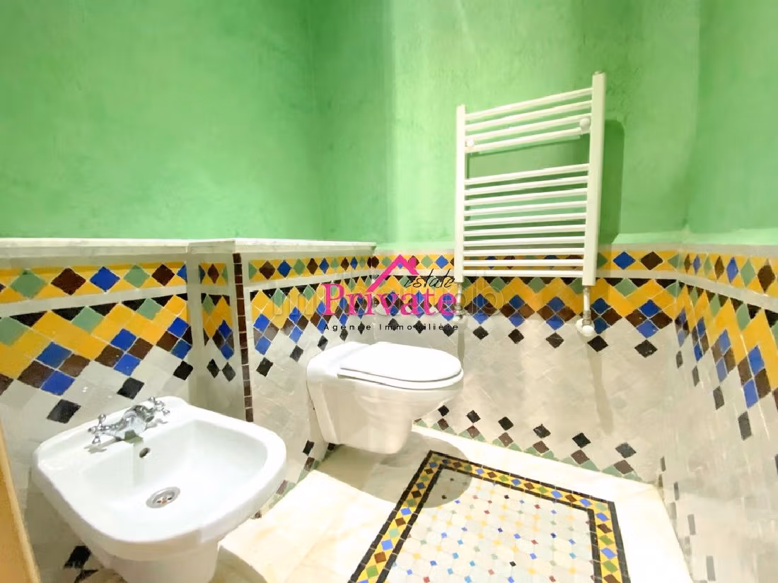 Alquiler villa de lujo en Jbel Kbir. 9 habitaciones grandes. Amueblado. 